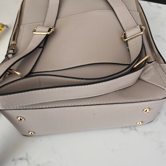 Calpak Kaya 15" Laptop Backpack Travel in color Stone - Picture 4 of 4